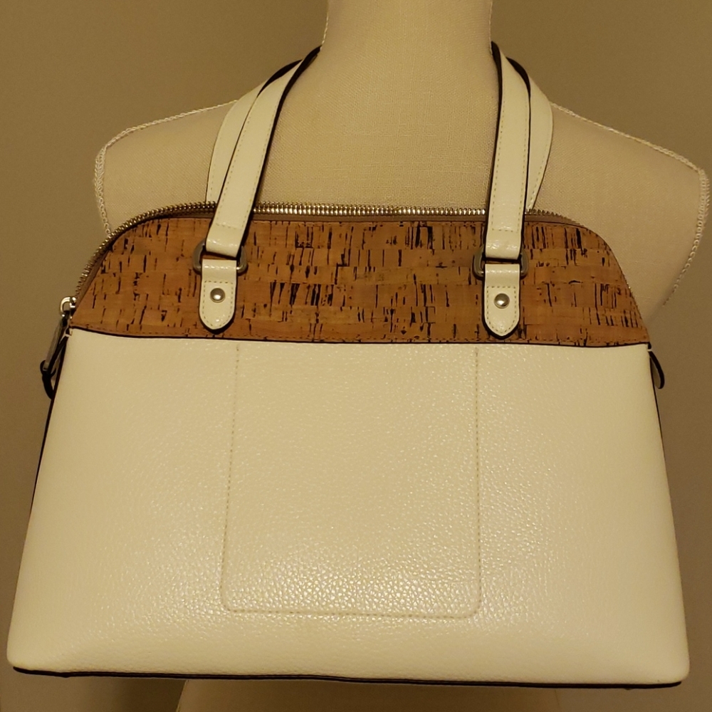 Handbag - Picture 2 of 5